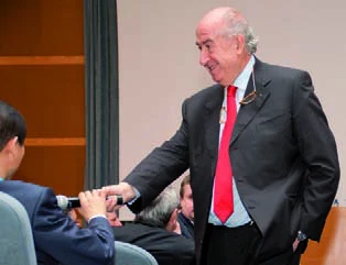 José Ramón Armengol-Miró durante el turno de preguntas.