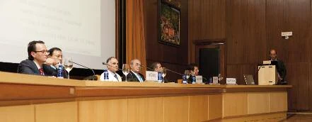 Intervención del doctor Xavier Dray (Francia).