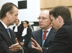 José Olmedo, Felipe Martínez-Alcalá y Pedro Alonso Aguirre.