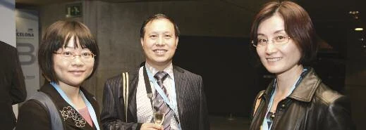 Weihong Sha, Liao Shanying y Jian Zhixiang.