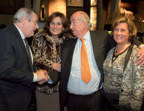 Carlos Giménez, J.R. Armengol-Miró y Raquel Morán.