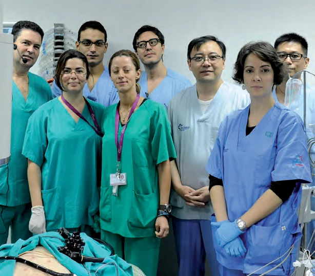 Retransmisión en directo desde los quirófanos de cirugía experimental del Institut de Recerca del Hospital Universitario Vall d’Hebron.
