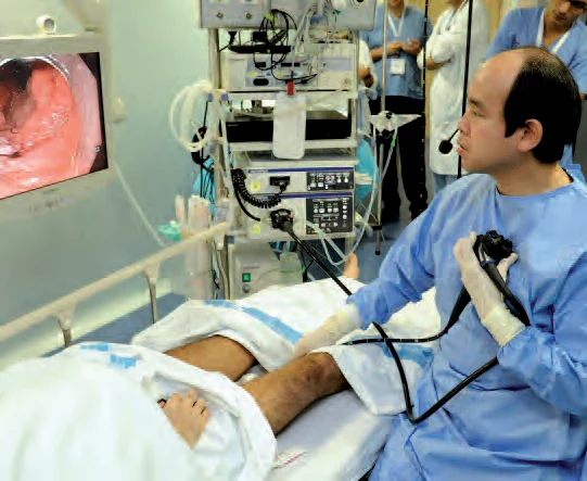 Retransmisión en directo desde las salas de endoscopia del Hospital Universitario Vall d’Hebron.