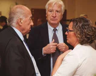 José Ramón Armengol-Miró, Joan Mª Pou y Sandra Castro.