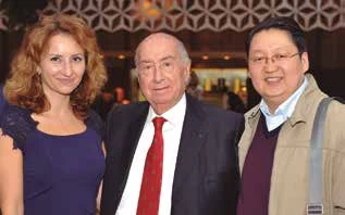 Jana Krajciova, J.R. Armengol-Miró y He Dezhi.