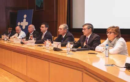 Mesa de la inauguración oficial, compuesta por Joan Dot Bach, Manel Armengol Carrasco