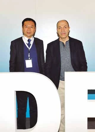 Siyu Sun y Sergey Kantsevoy.