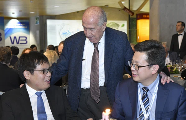 Quanlin Li, José Ramón Armengol-Miró y Mei-Dong Xu