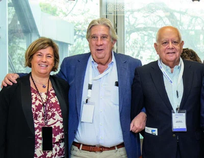 Raquel Morán, Enrique Castillo y Pedro Menchén.