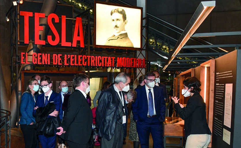 Visita al Museo CosmoCaixa: exposición Nikola Tesla.