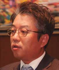 Sang Soo Lee